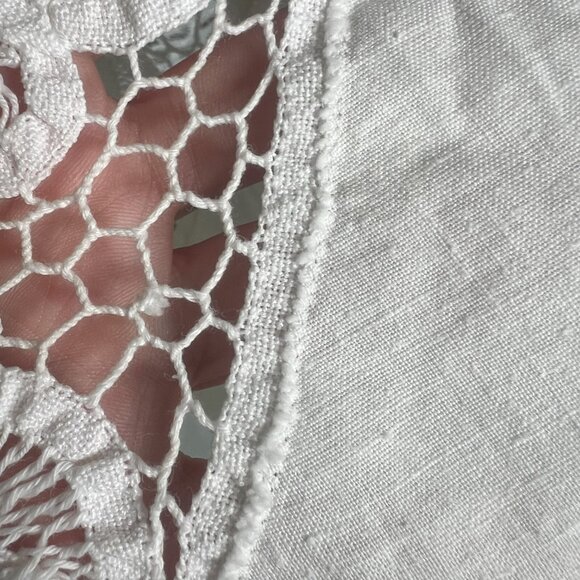 Vintage Crochet Tape Lace Dinner Napkin Table Topper Doily Basket Liner - Picture 5 of 12